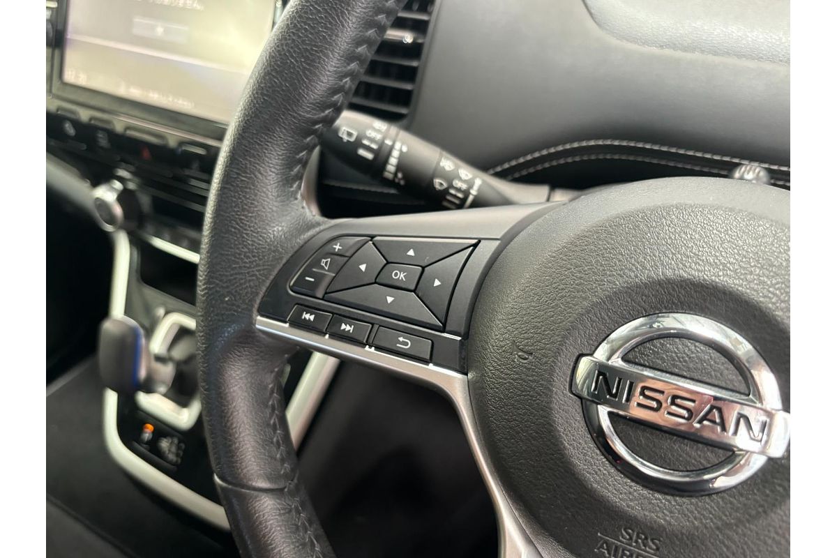 2018 Nissan Serena Hybrid e-Power Highway Star HFC27