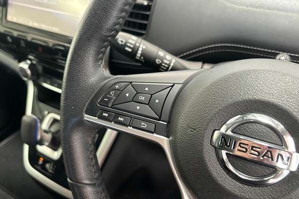 2018 Nissan Serena Hybrid e-Power Highway Star HFC27