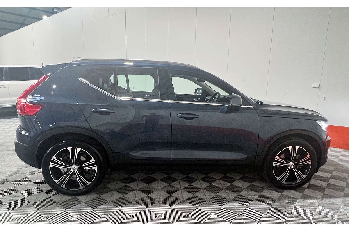 2021 Volvo XC40 T4 Inscription
