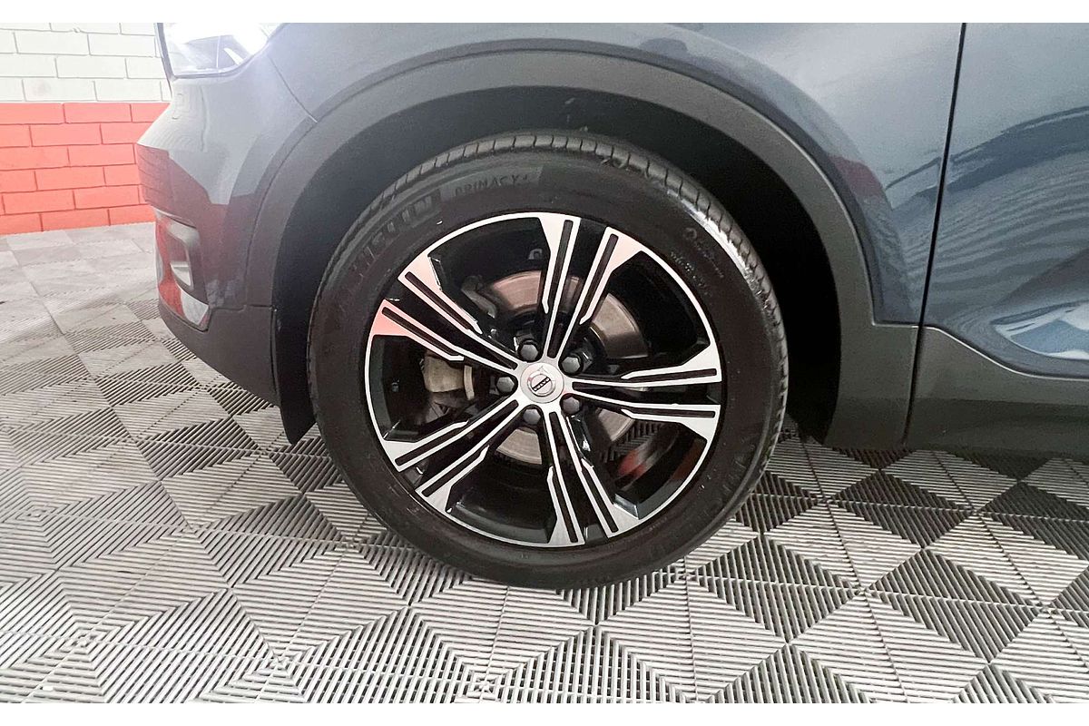 2021 Volvo XC40 T4 Inscription