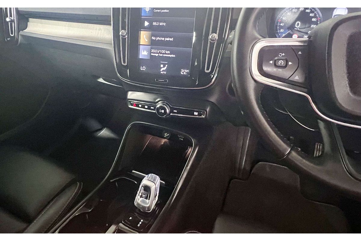 2021 Volvo XC40 T4 Inscription