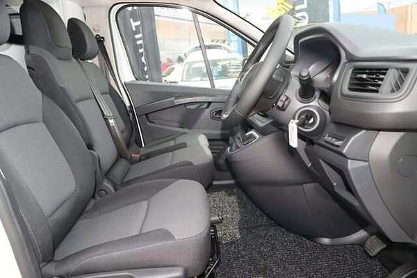 2024 Renault Trafic Pro X82 LWB
