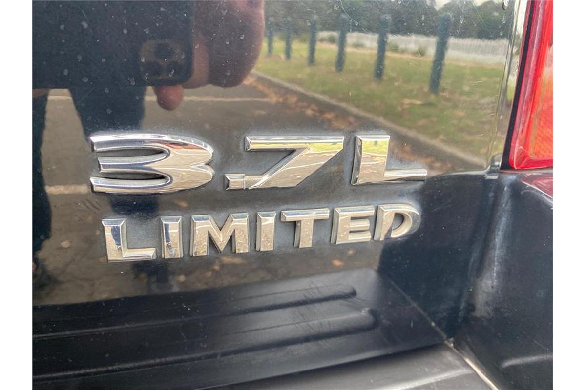 2005 Jeep Cherokee Limited KJ