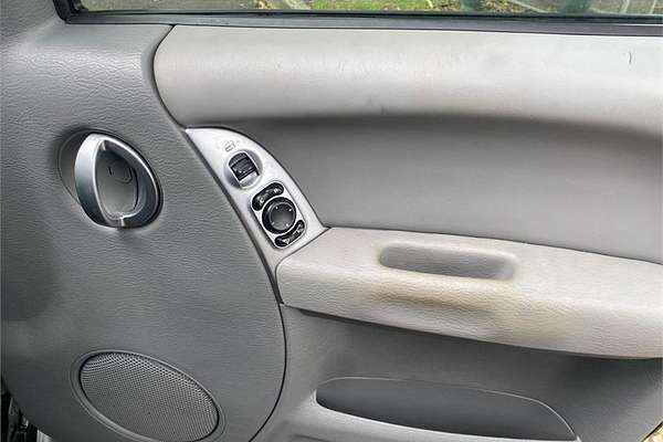 2005 Jeep Cherokee Limited KJ