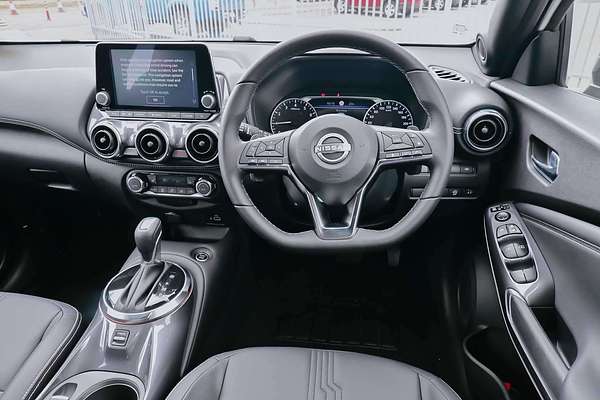 2023 Nissan JUKE ST-L F16