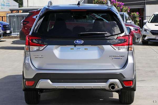 2023 Subaru Forester Hybrid S S5