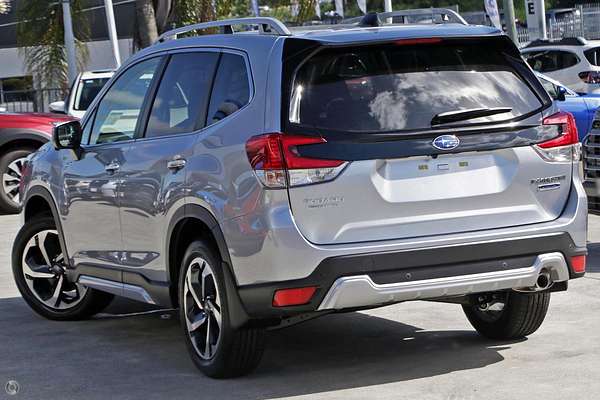 2023 Subaru Forester Hybrid S S5