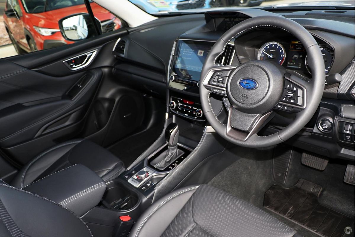 2023 Subaru Forester Hybrid S S5