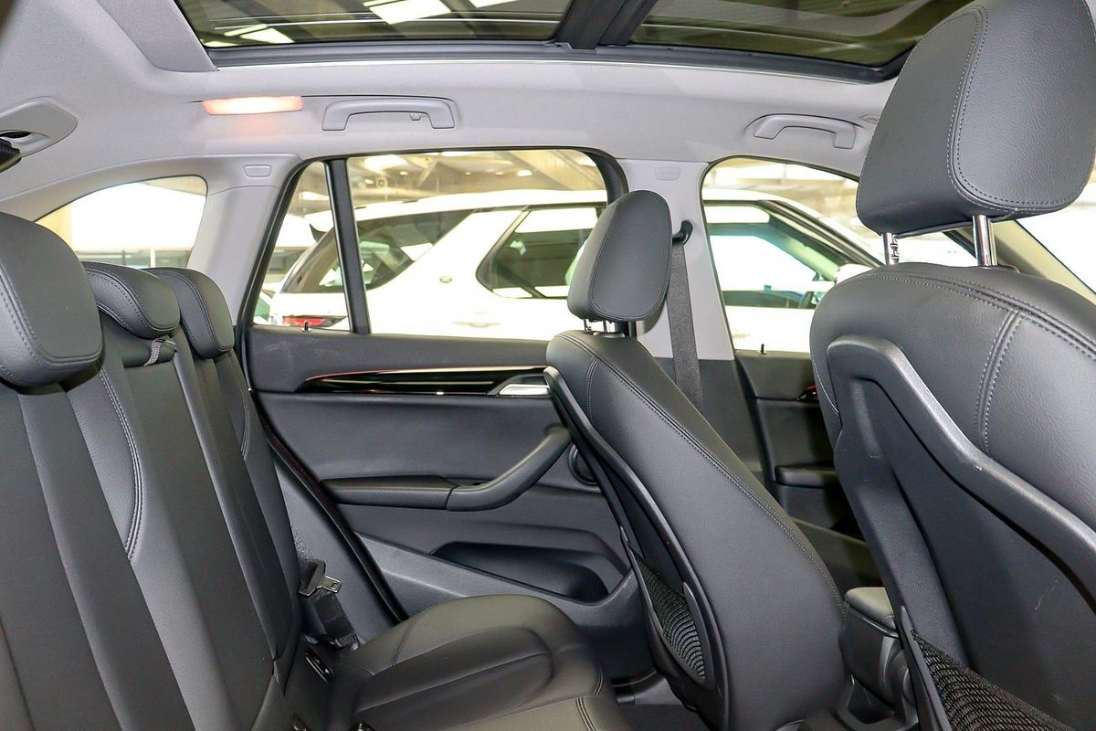 2022 BMW X1 sDrive18i F48 LCI