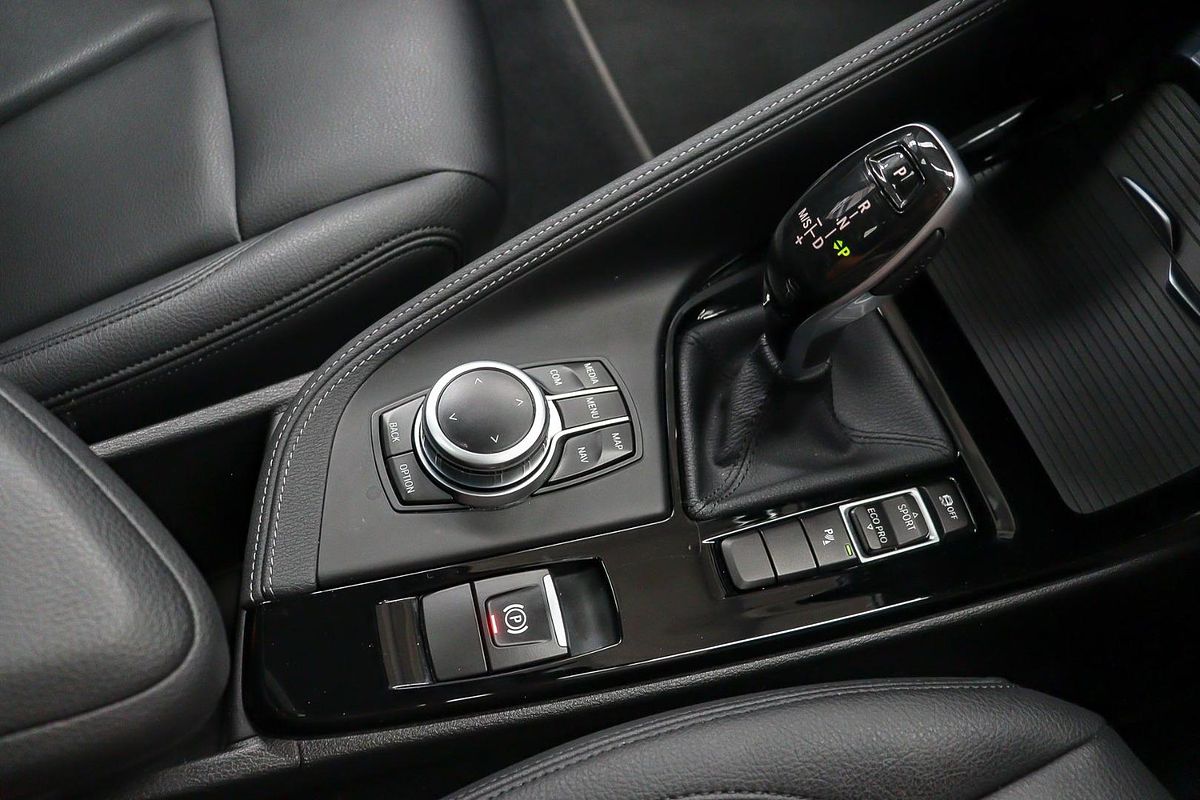 2022 BMW X1 sDrive18i F48 LCI