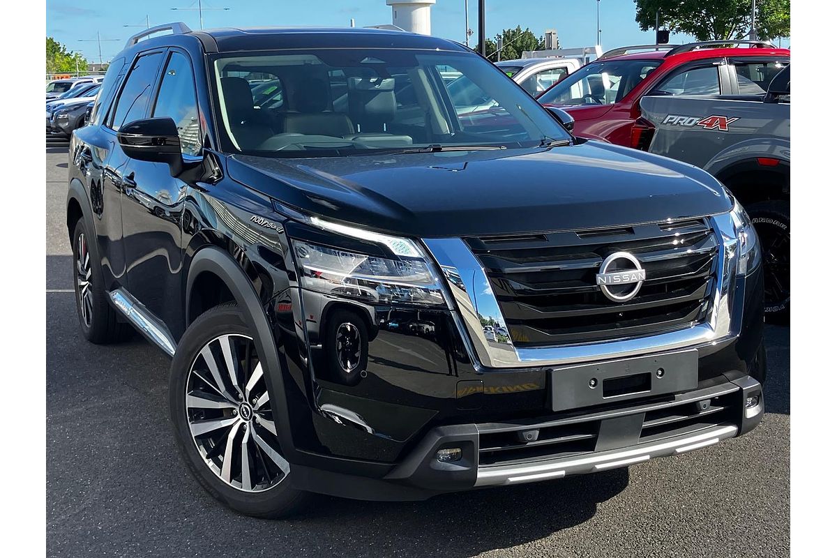 2023 Nissan Pathfinder Ti-L R53