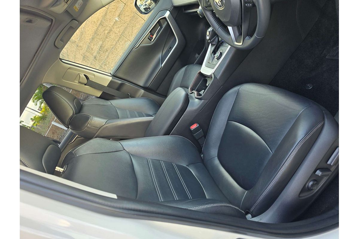 2021 Toyota RAV4 Cruiser AXAH54R