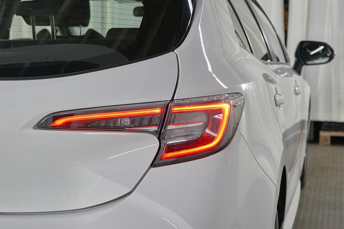 2021 Toyota Corolla Ascent Sport MZEA12R