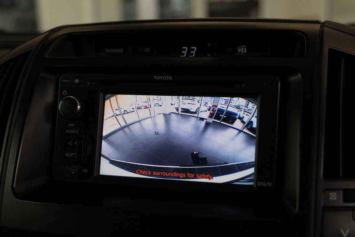 2014 Toyota Landcruiser GXL VDJ200R