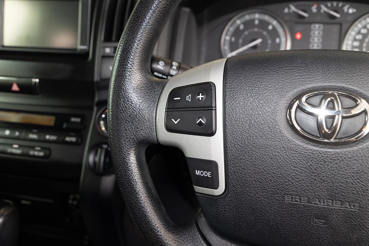 2014 Toyota Landcruiser GXL VDJ200R