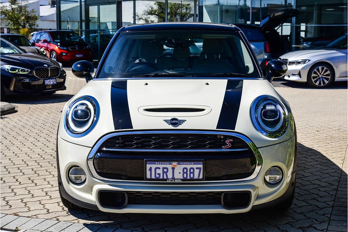 2018 MINI Hatch Cooper S F55