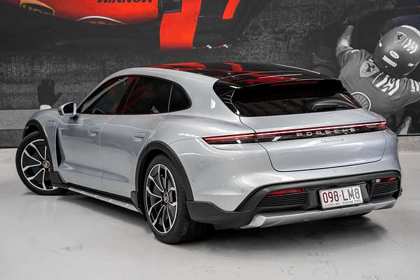 2023 Porsche Taycan 4 Y1B