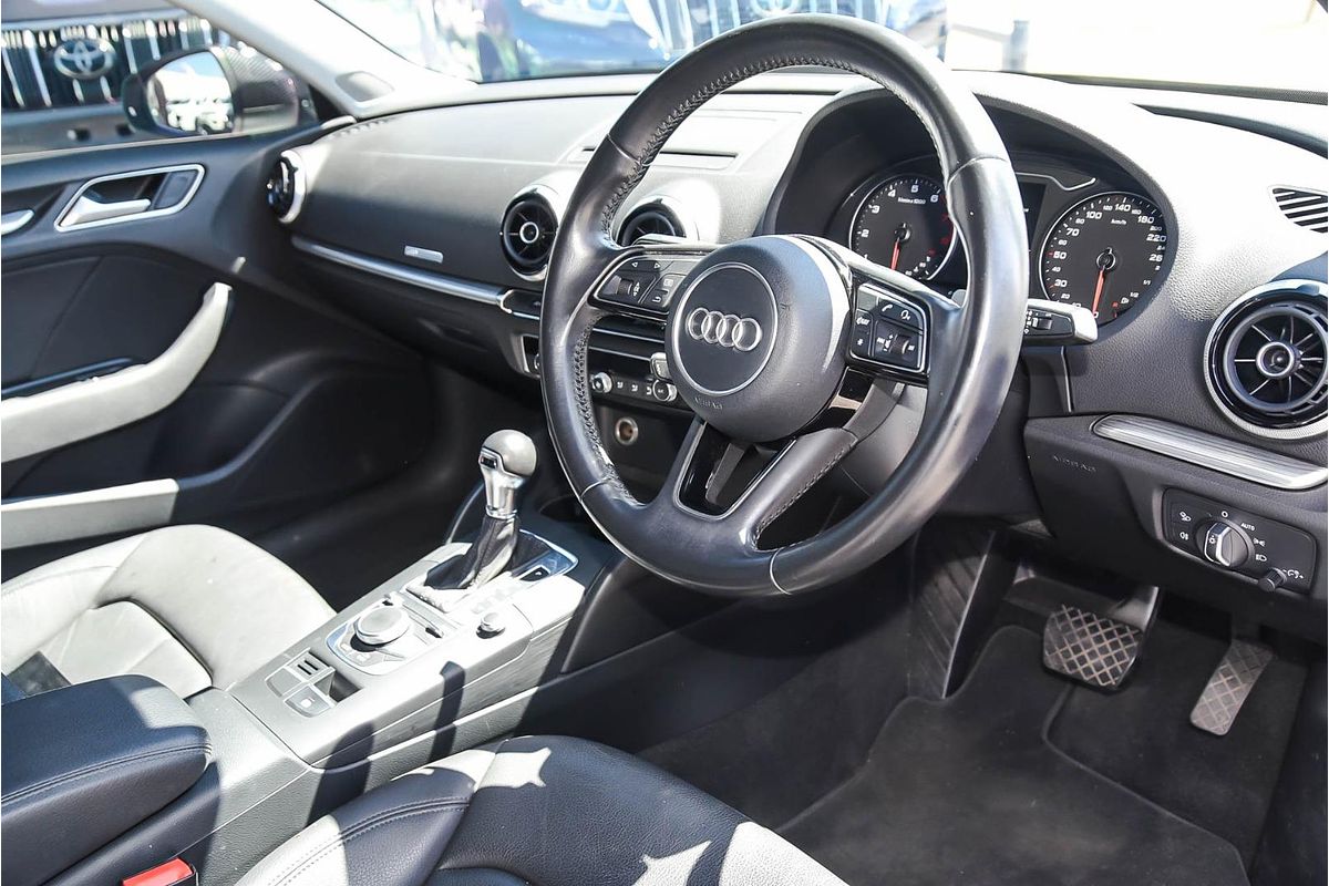 2016 Audi A3 Attraction 8V