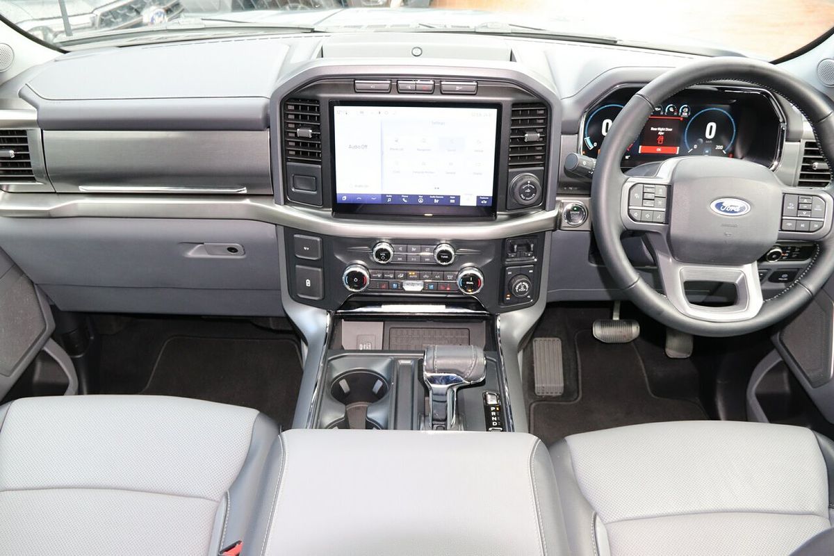 2023 Ford F-150 Lariat 4X4 LWB