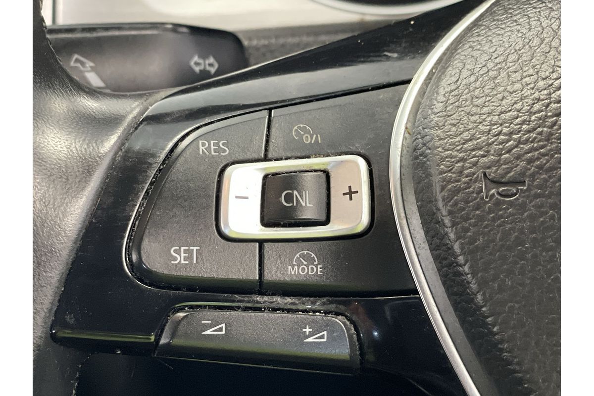 2015 Volkswagen Golf 90TSI Comfortline 7