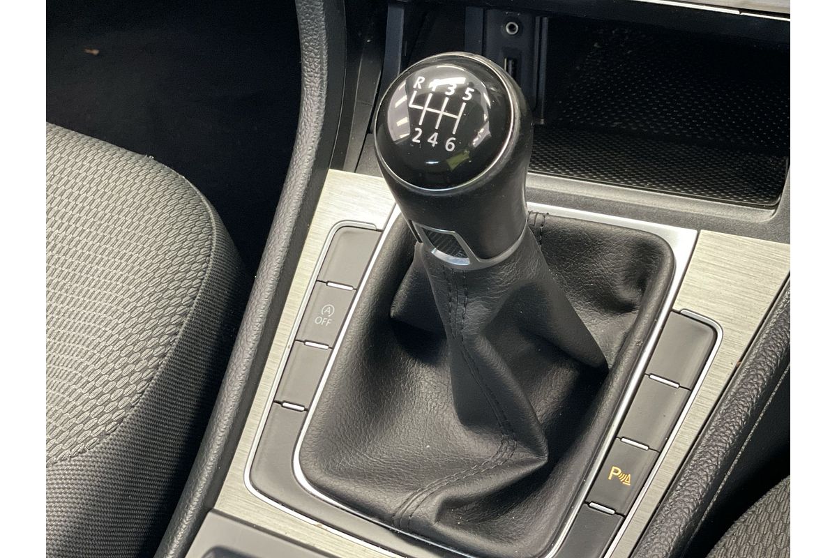 2015 Volkswagen Golf 90TSI Comfortline 7