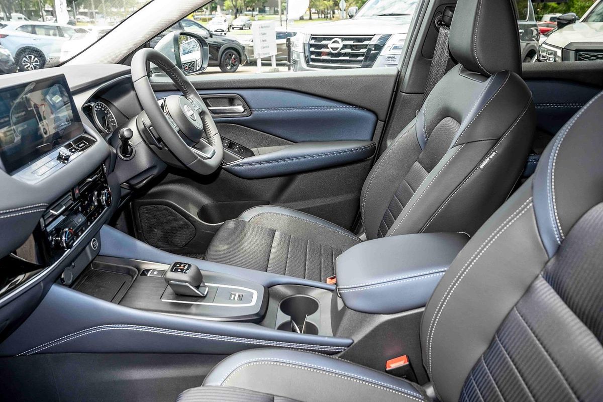 2024 Nissan QASHQAI ST-L J12