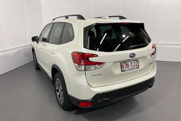 2021 Subaru Forester 2.5i S5