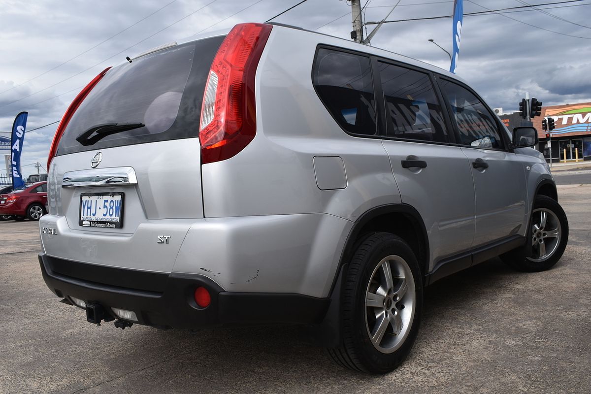2010 Nissan X-TRAIL ST T31