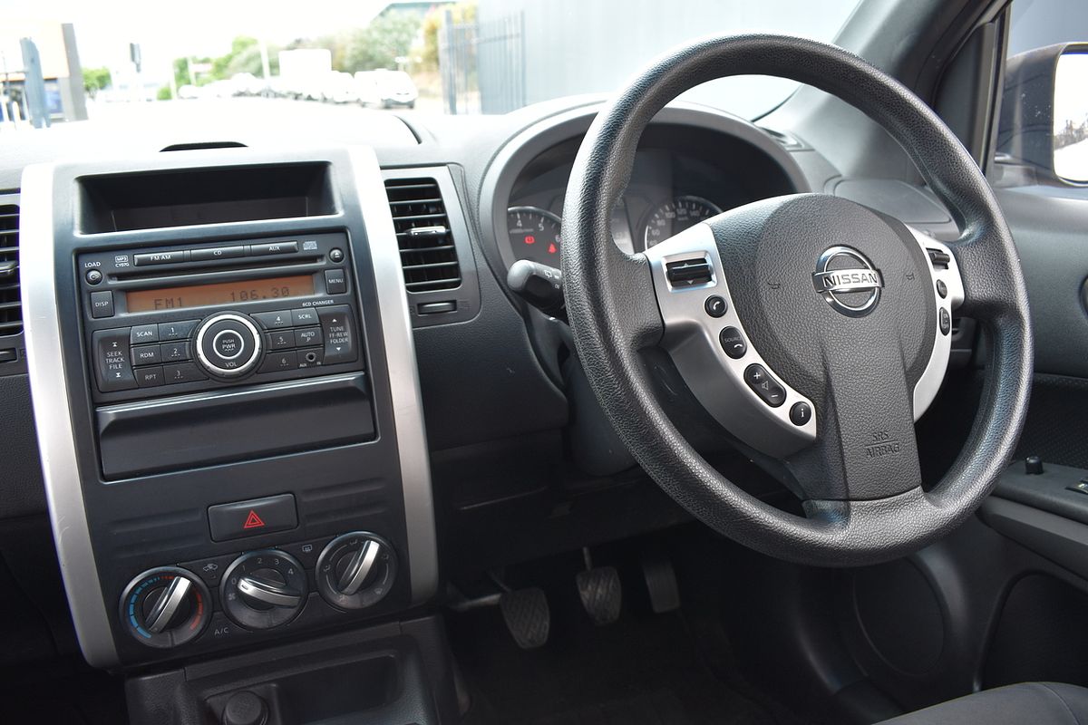 2010 Nissan X-TRAIL ST T31