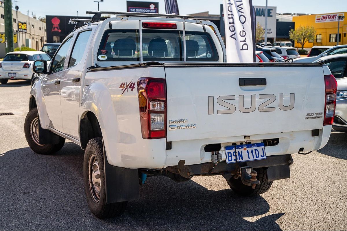 2015 Isuzu D-MAX SX 4X4