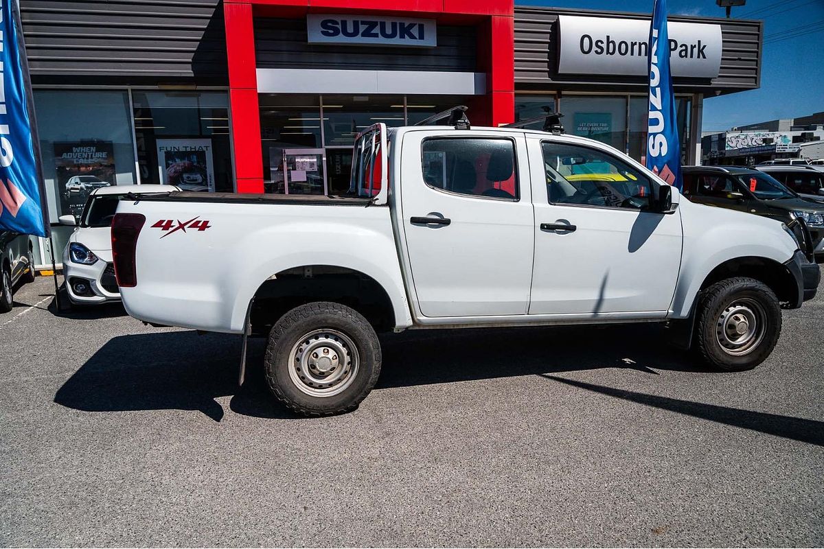 2015 Isuzu D-MAX SX 4X4