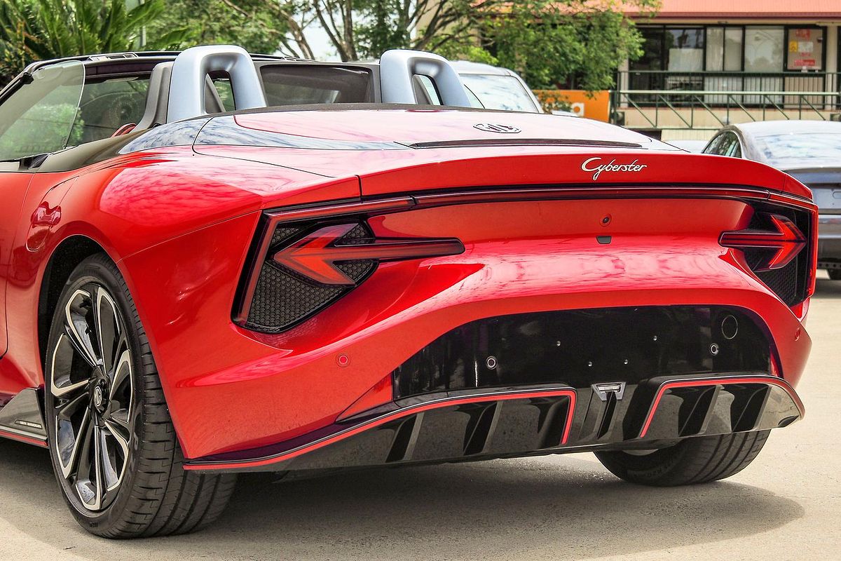 2024 MG Cyberster EC32