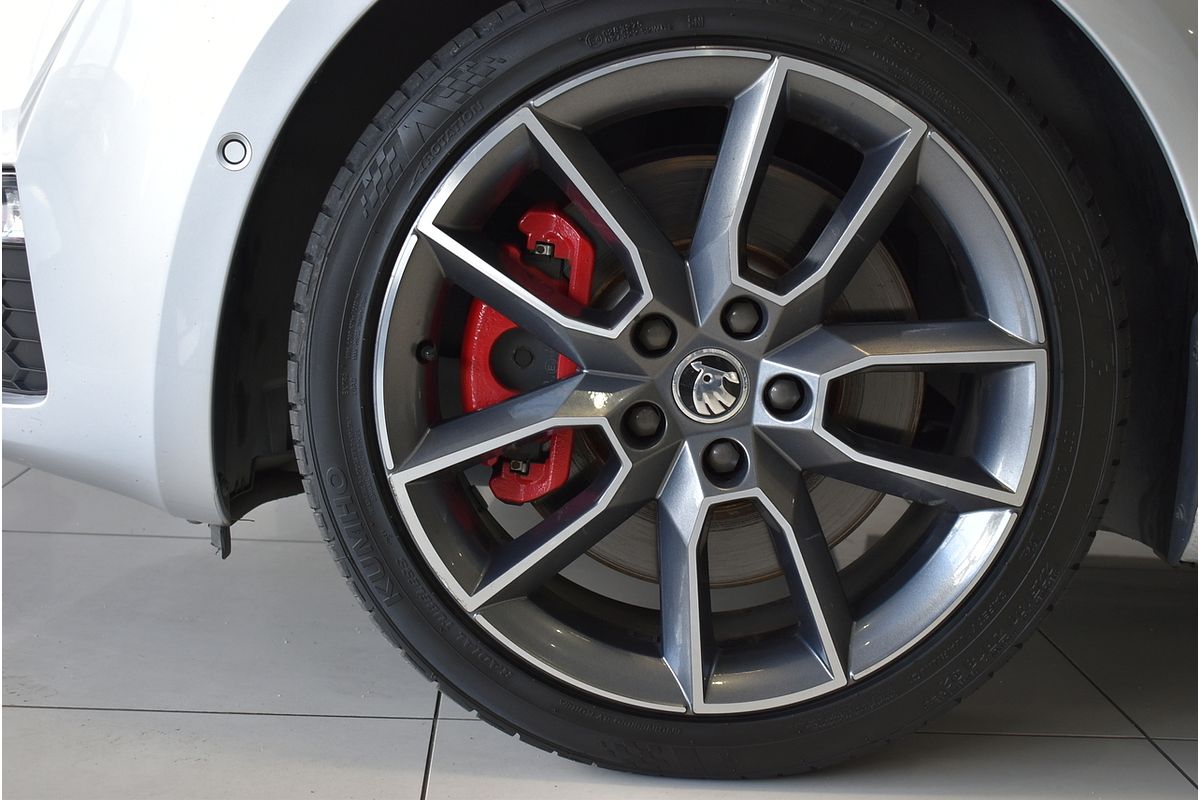 2016 SKODA Octavia RS 162TSI NE