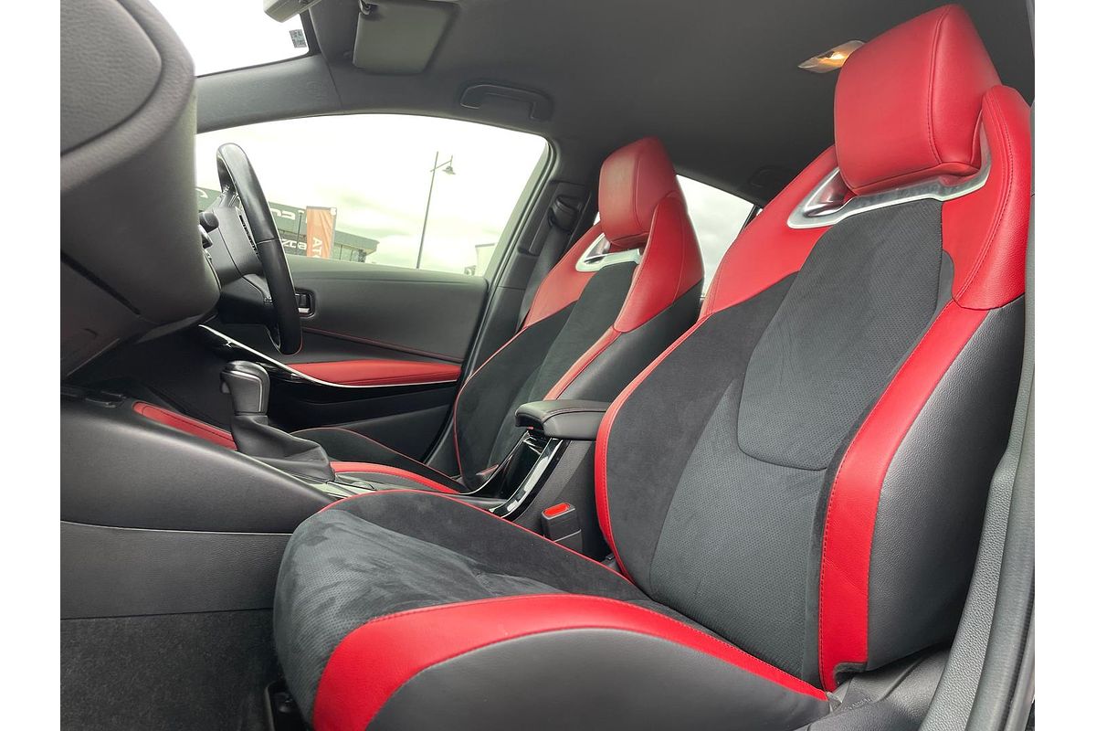 2019 Toyota Corolla ZR Hybrid ZWE211R