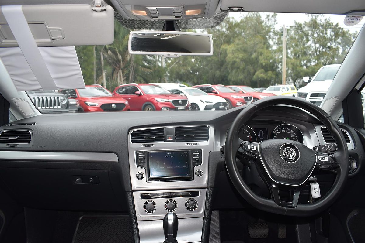 2015 Volkswagen Golf 92TSI 7