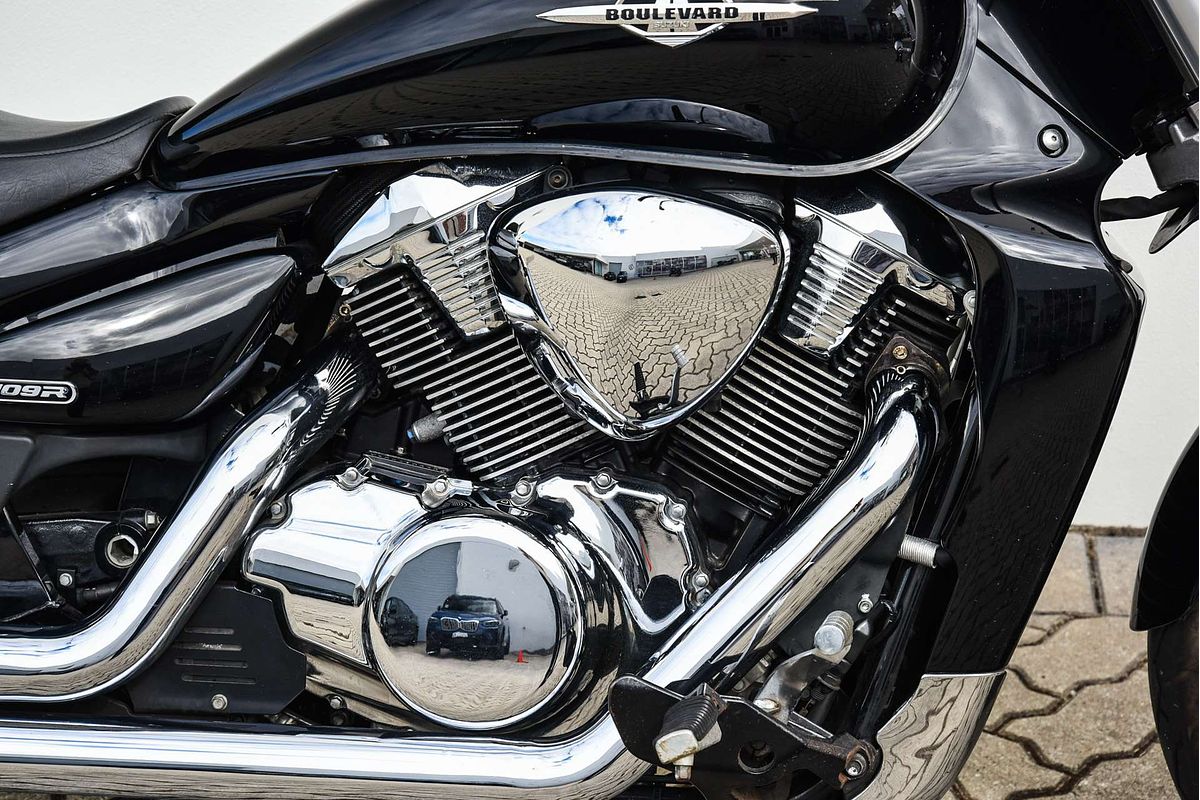 2007 Suzuki Boulevard M109R (VZR1800) Boulevard