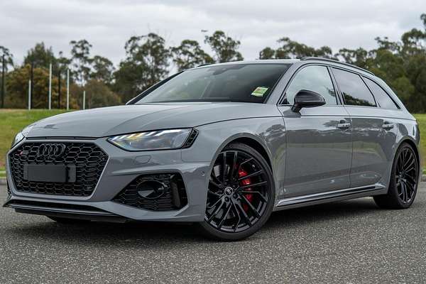 2024 Audi RS4 B9