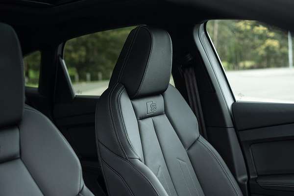 2024 Audi Q4 e-tron 55 F4