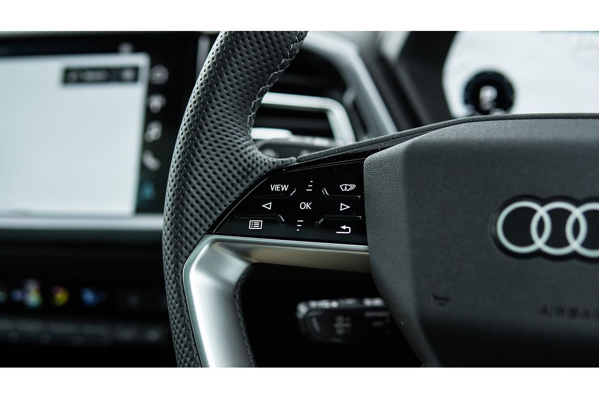 2024 Audi Q4 e-tron 55 F4