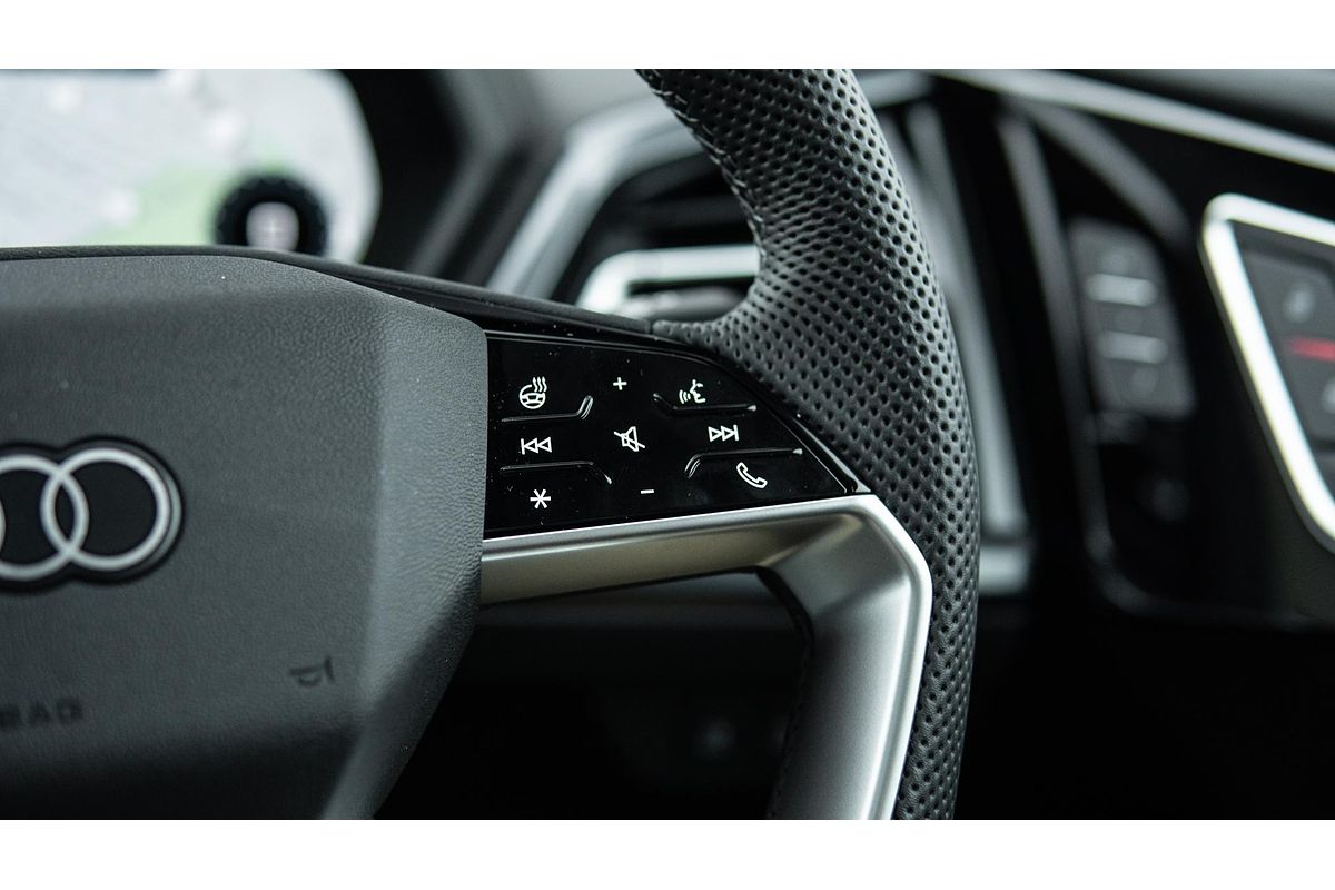 2024 Audi Q4 e-tron 55 F4