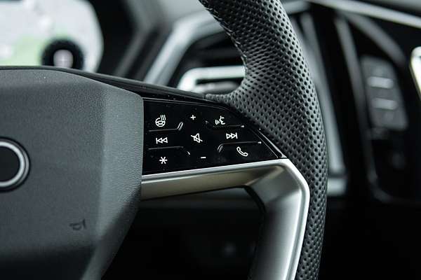 2024 Audi Q4 e-tron 55 F4
