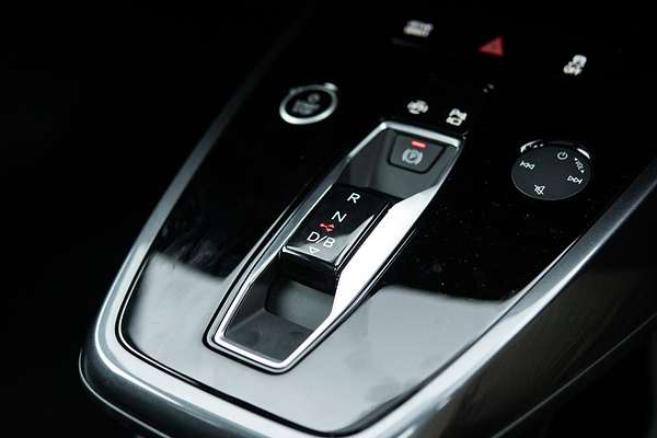 2024 Audi Q4 e-tron 55 F4
