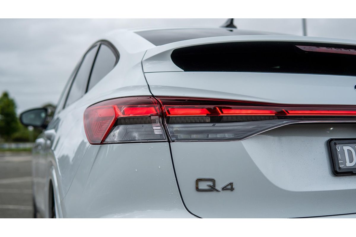 2024 Audi Q4 e-tron 55 F4