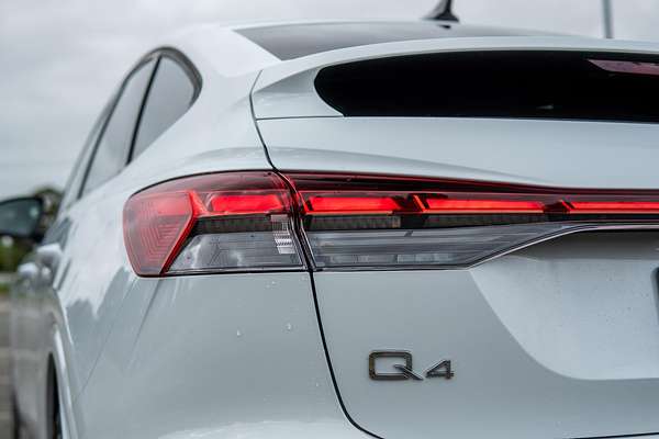 2024 Audi Q4 e-tron 55 F4