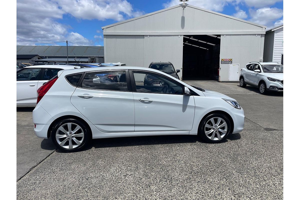 2018 Hyundai Accent Sport RB6