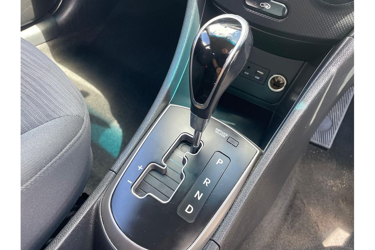 2018 Hyundai Accent Sport RB6