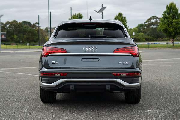 2024 Audi Q5 45 TFSI S Line FY