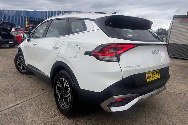 2022 Kia Sportage S NQ5