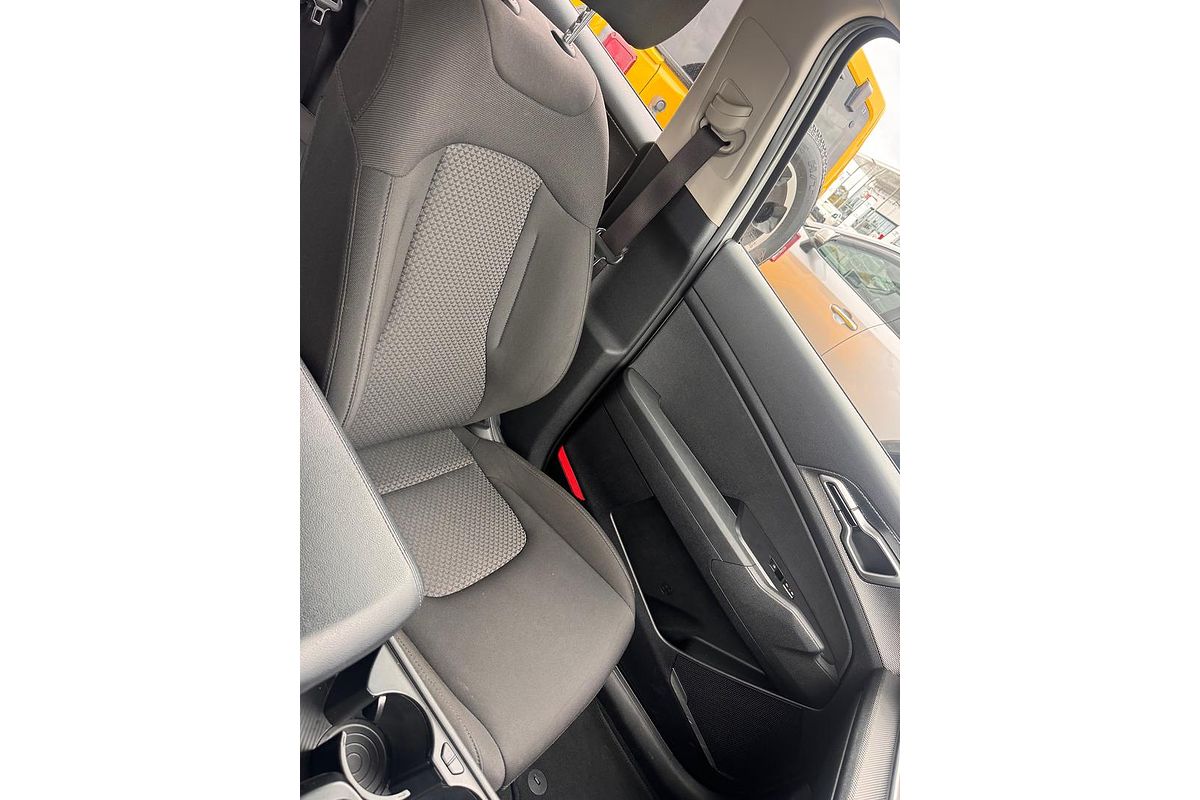 2022 Kia Sportage S NQ5