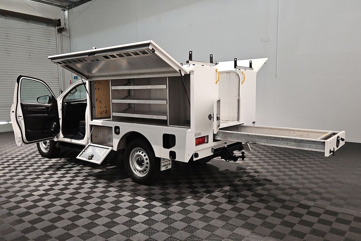 2019 Toyota Hilux SR GUN126R 4X4